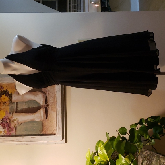 WHBM Little Black Dress - Picture 5 of 14